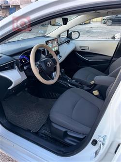 تۆیۆتا کۆرۆلا